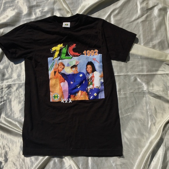 Zumiez Tops - TLC 90s tshirt